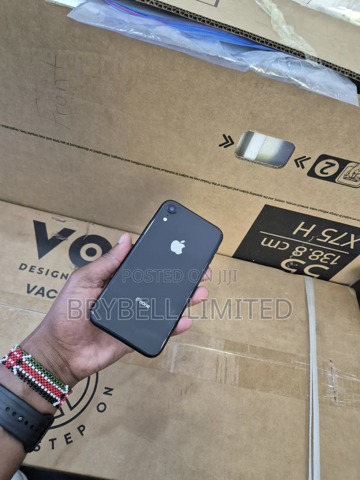 Apple XR 64 GB Black