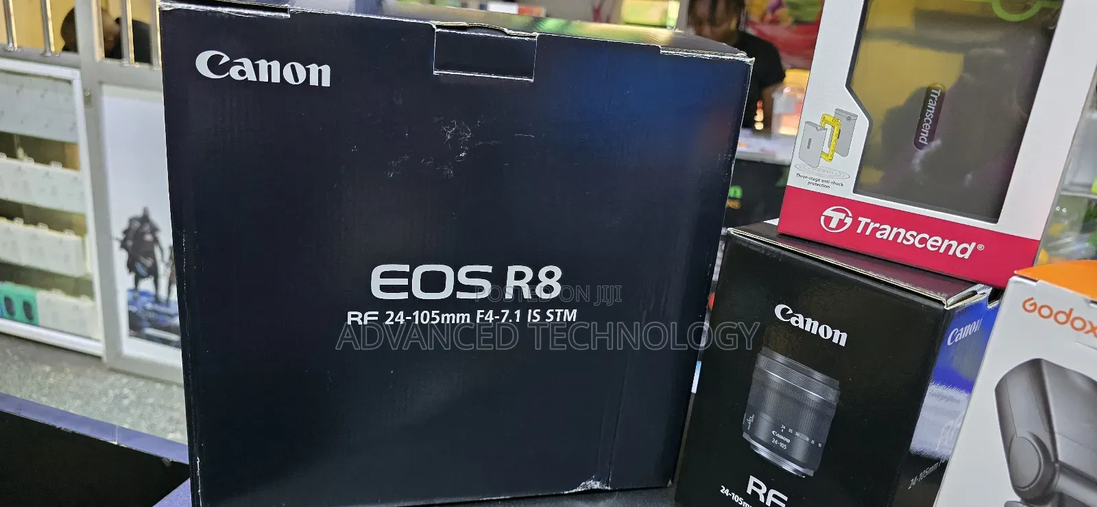 Canon Eos R8 Mirrorless Camera With Rf 24-105mm F4-7.1 Is STM Lens