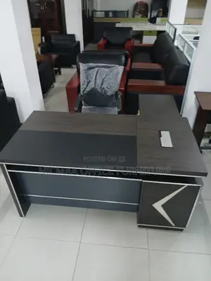 1600mm Sleek, Modern Built to Impress Advanced Desk
