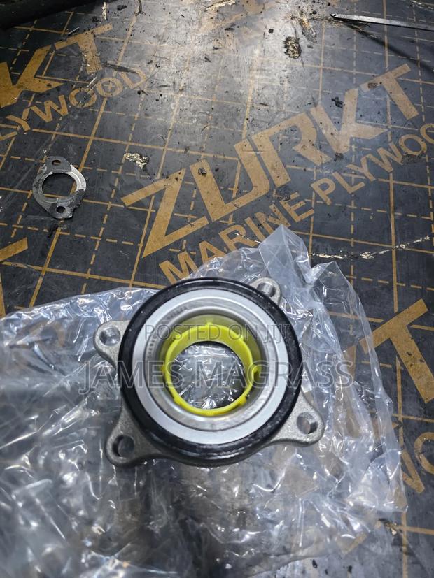 Hubs Bearings for Toyota Hiace 7l