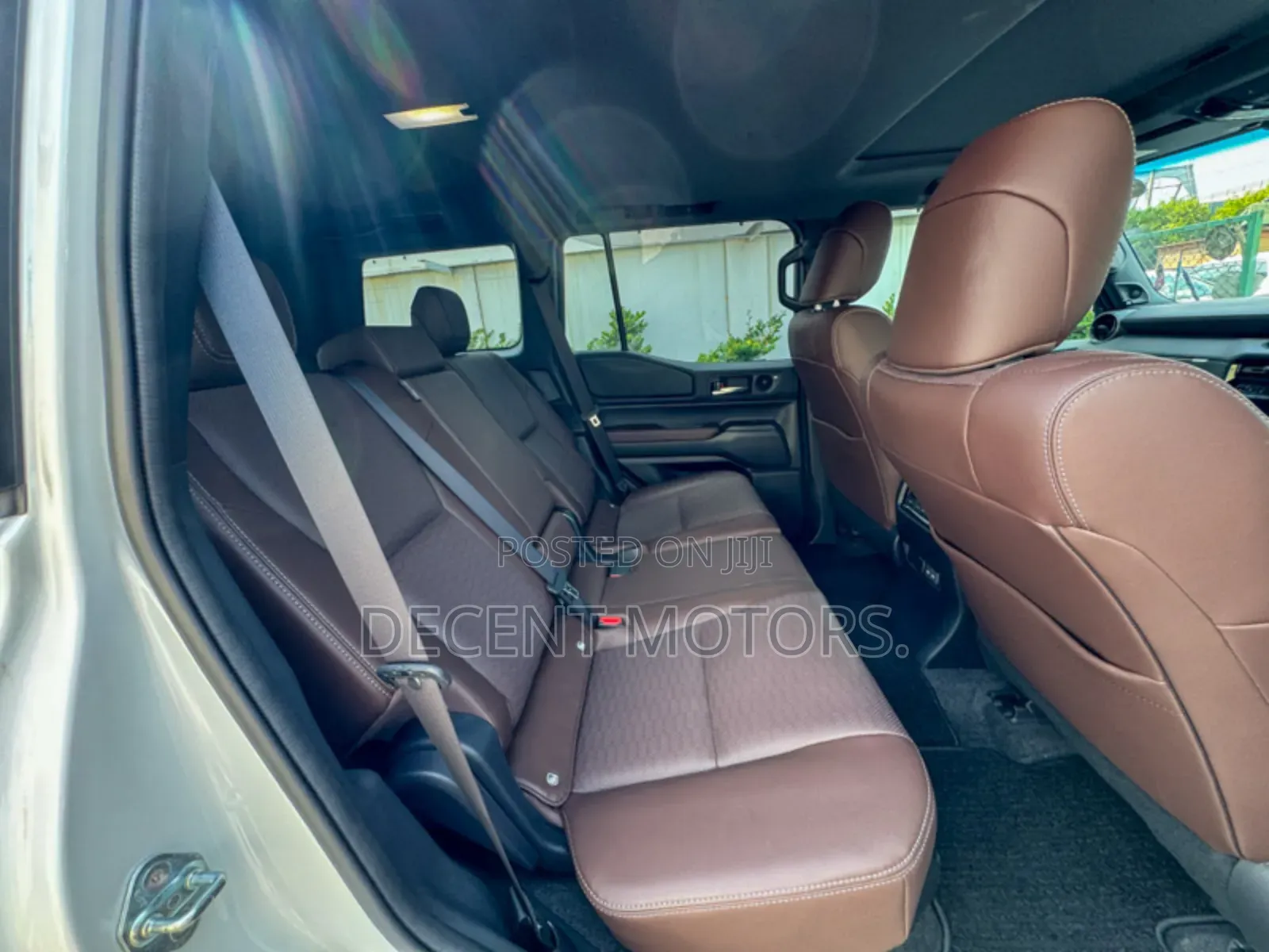 Toyota Land Cruiser Prado 2.8 2024 White