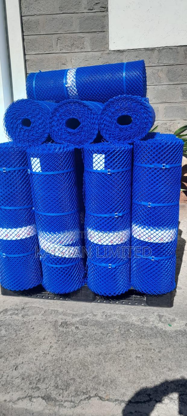 Plastic Chicken Wire 25mtrs - main view