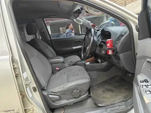 Toyota Hilux 3.0 D-4D 4x4 2015 Silver