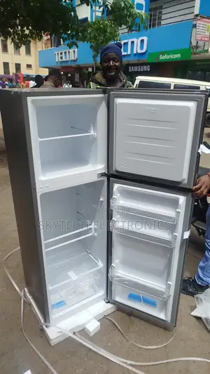 Hisense Fridge 154litres Double Door
