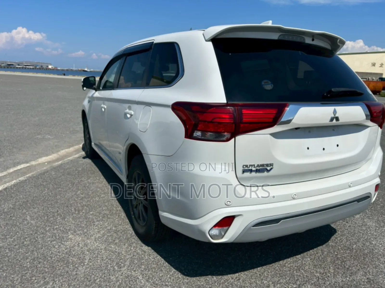 Mitsubishi Outlander 2.4 PHEV AWD 2018 White