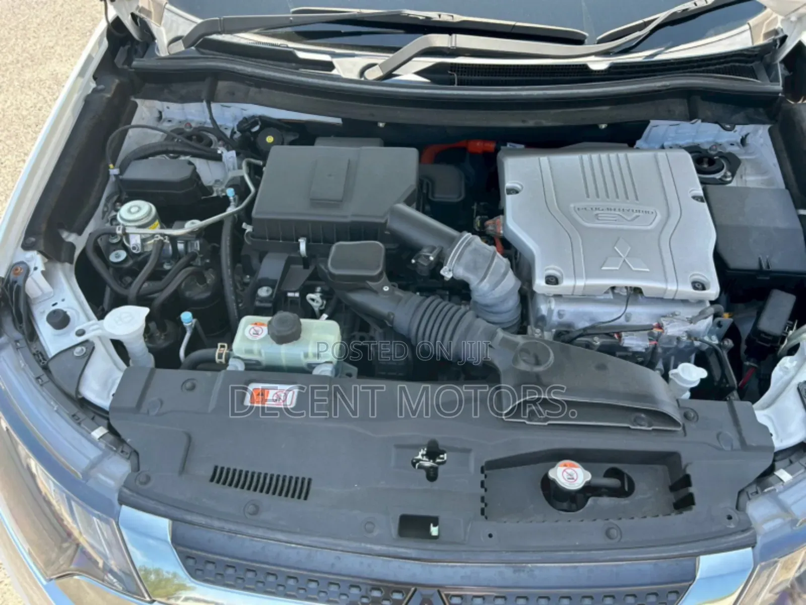 Mitsubishi Outlander 2.4 PHEV AWD 2018 White