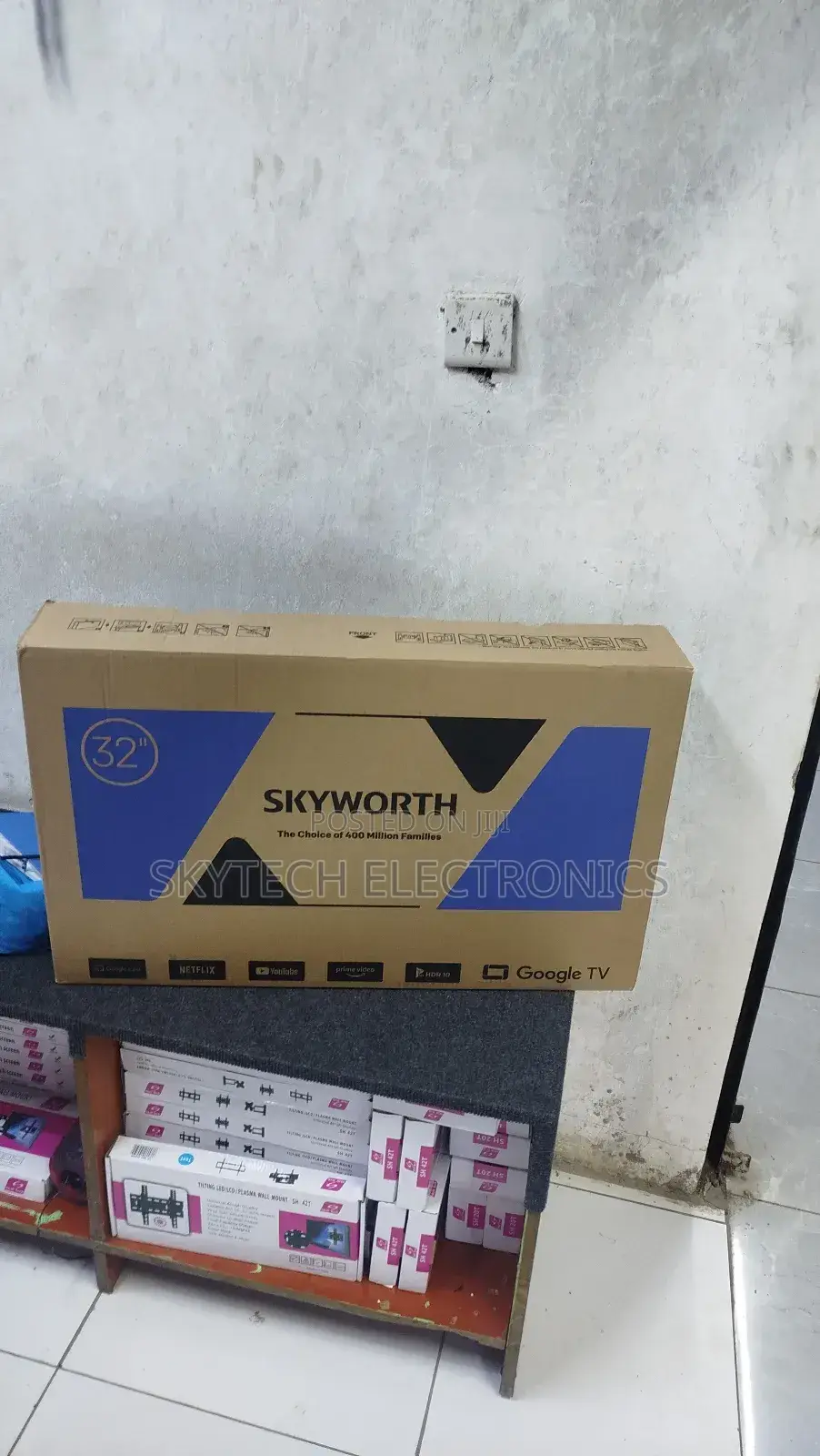Skyworth 32inches Google Tv