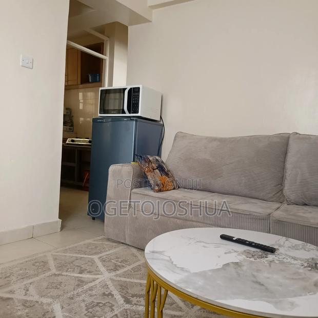 One Bedroom Airbnb TRM - thumbnail 4