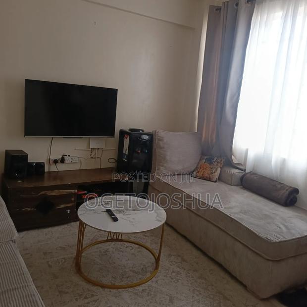 One Bedroom Airbnb TRM - thumbnail 5