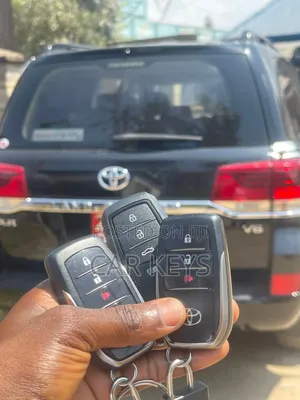 Land Cruiser V8 Prado Spare Key Programming 