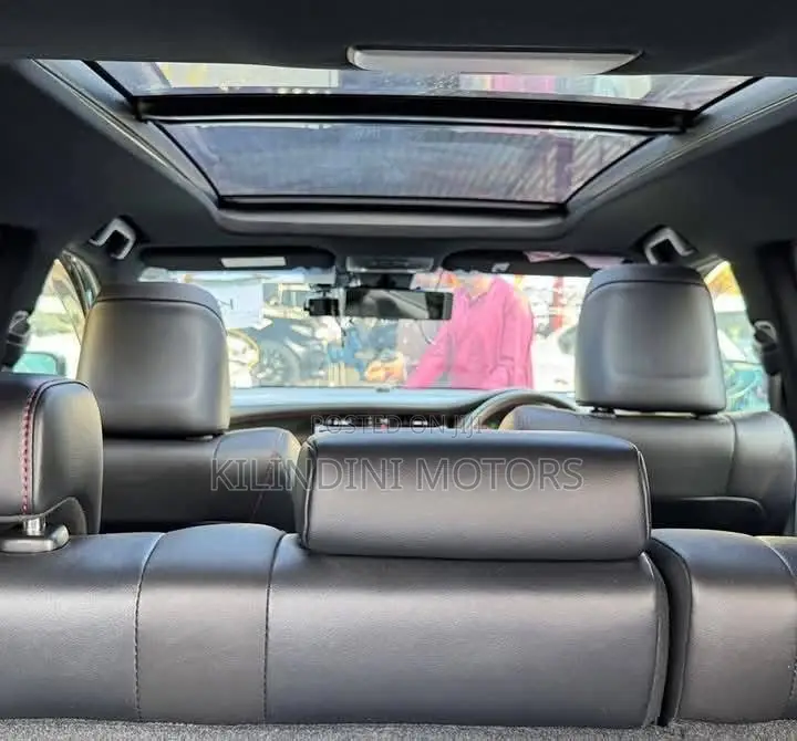 Toyota Harrier 2018 Black