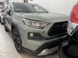 Toyota RAV4 2019 Green