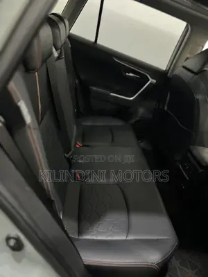Toyota RAV4 2019 Green