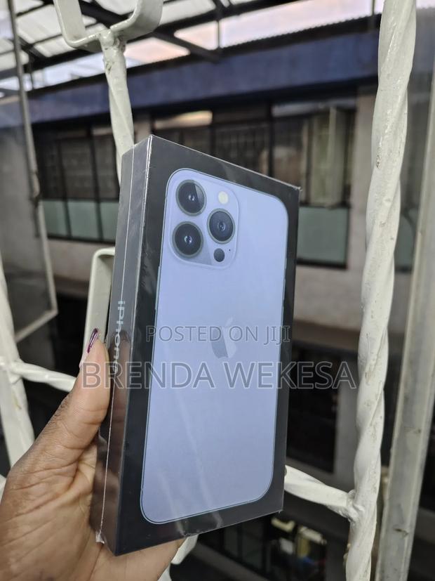 Apple iPhone 13 Pro 256 GB Blue - thumbnail 4