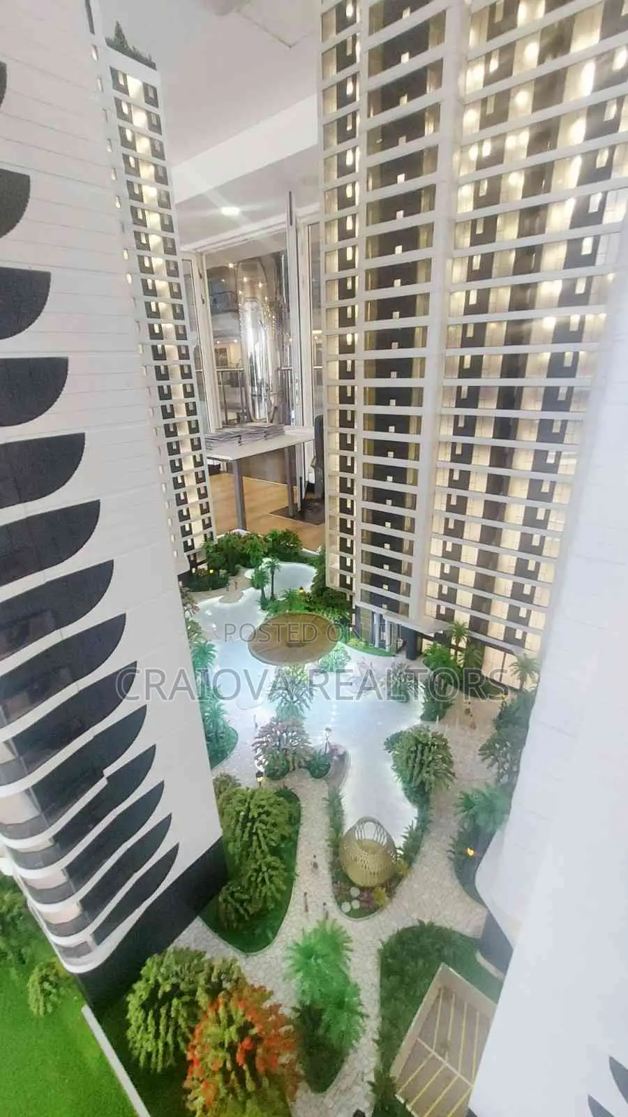 3bdrm Apartment in Parklands/Highridge for sale