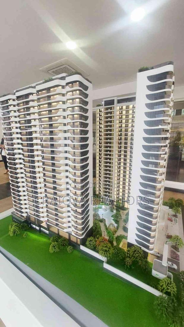 3bdrm Apartment in Parklands/Highridge for sale