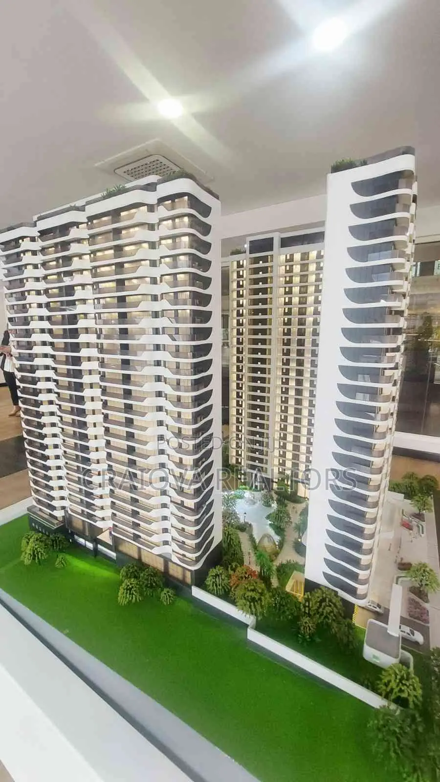 3bdrm Apartment in Parklands/Highridge for sale