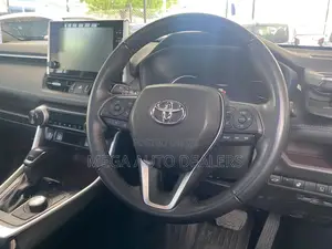 Toyota RAV4 2021 Black