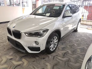 BMW X1 xDrive28i AWD 2018 White
