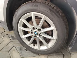 BMW X1 xDrive28i AWD 2018 White