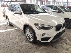 BMW X1 xDrive28i AWD 2018 White