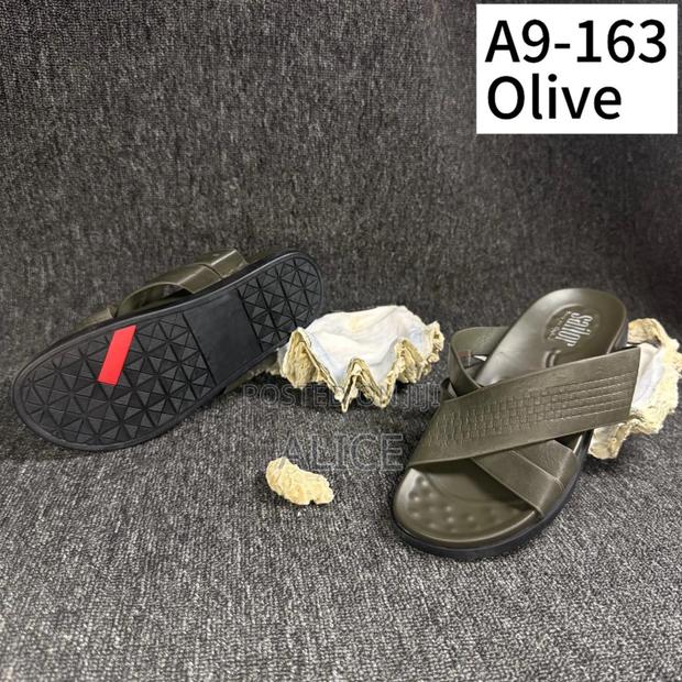 Men's Timberland Slides - thumbnail 3