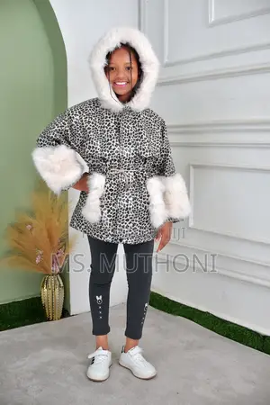 Girls 4-10yrs Warm Puffa Coats / Jacket