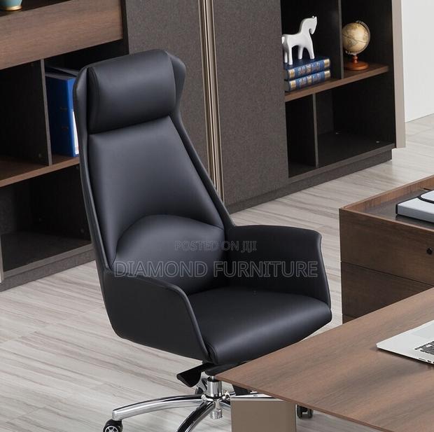 Premium Executive Ergonomic High Back Office Seat - thumbnail 2