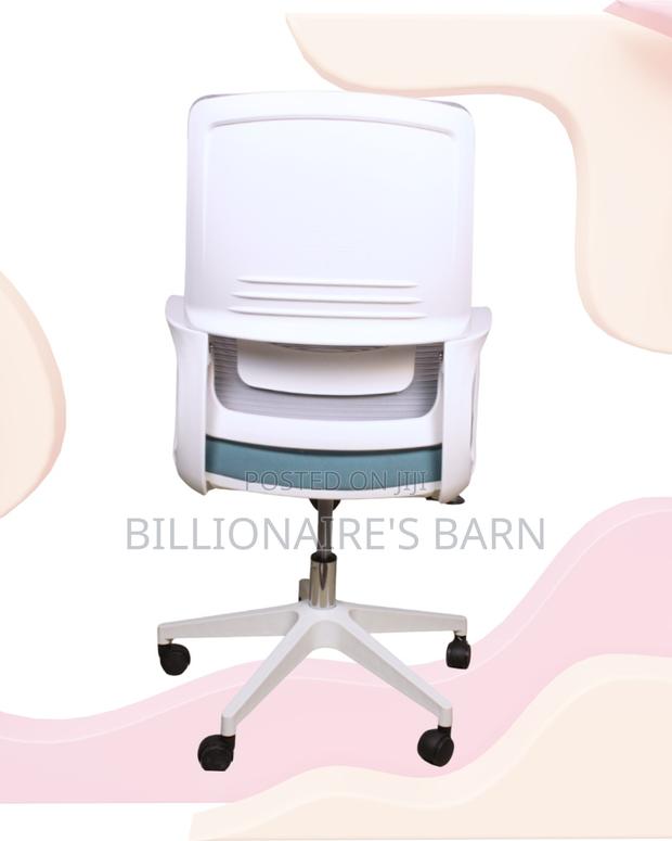 Space-Saving White Ergonomic Mesh Office Chair | Swivel Base - thumbnail 2