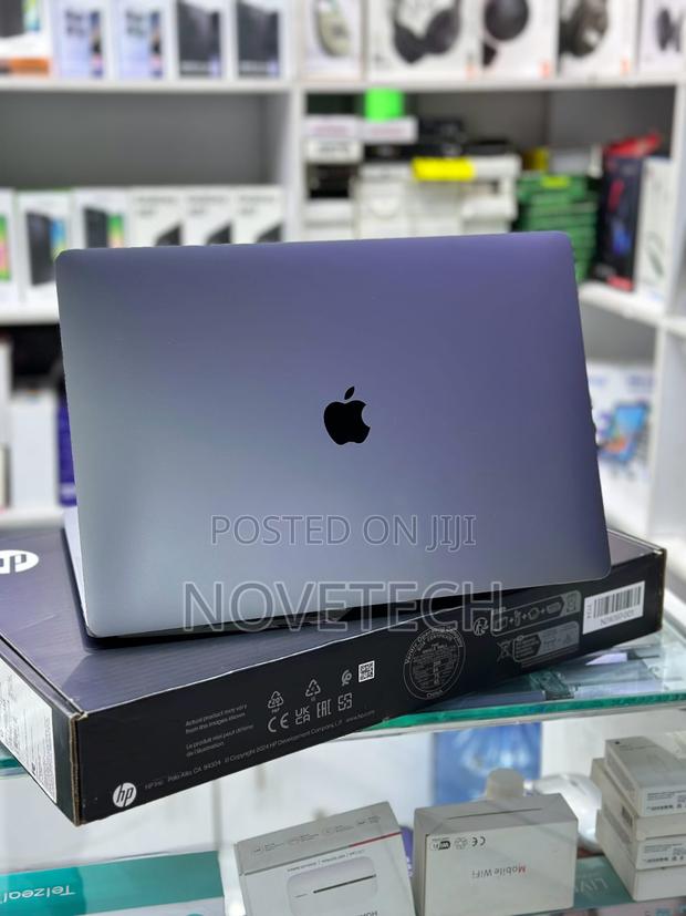 Laptop Apple MacBook Pro 2019 64GB Intel Core I9 SSD 512GB - main view