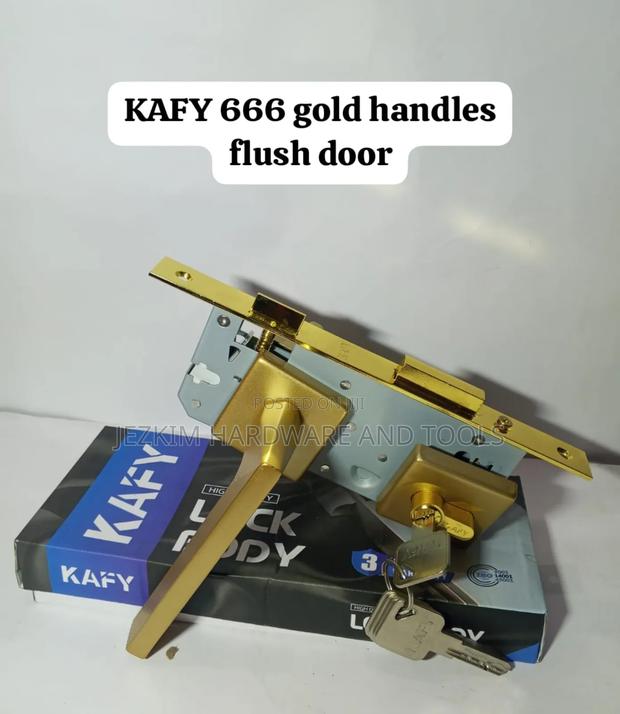 Steel Door Lock With Rose Handle - thumbnail 3