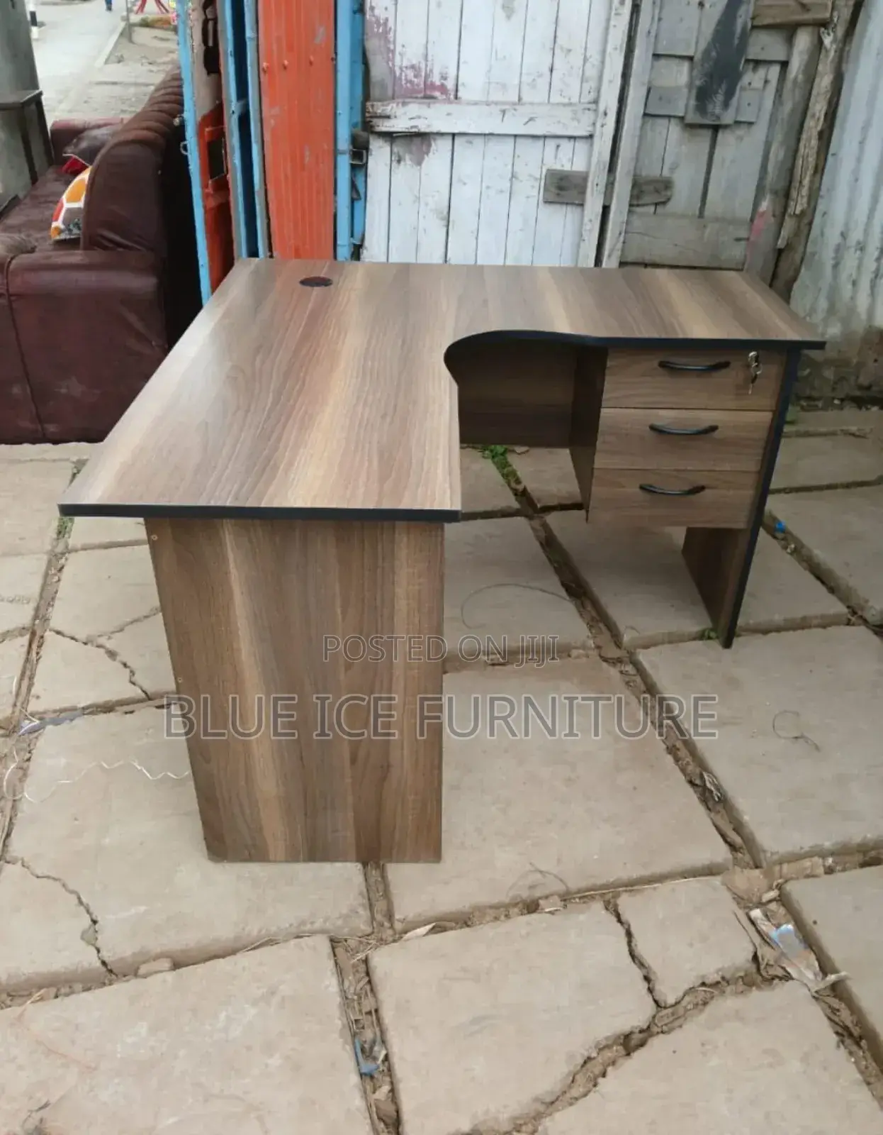 L-Shape Office Desk