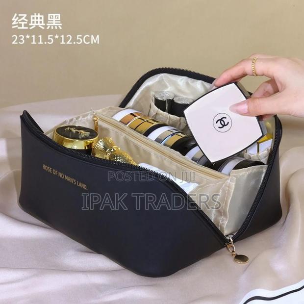 Multifunctional Waterproof Large Cosmetic Bag/Toiletries Travel Bag - main view
