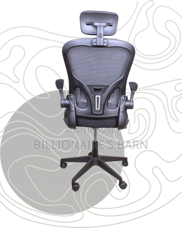 Pro-Grade Grey Ergonomic Office Chair | Padded Armrests - thumbnail 4