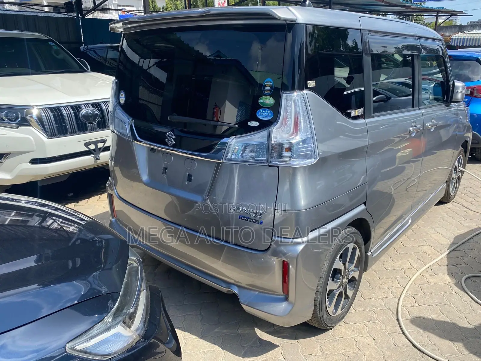 Suzuki Bandit 2018 Gray