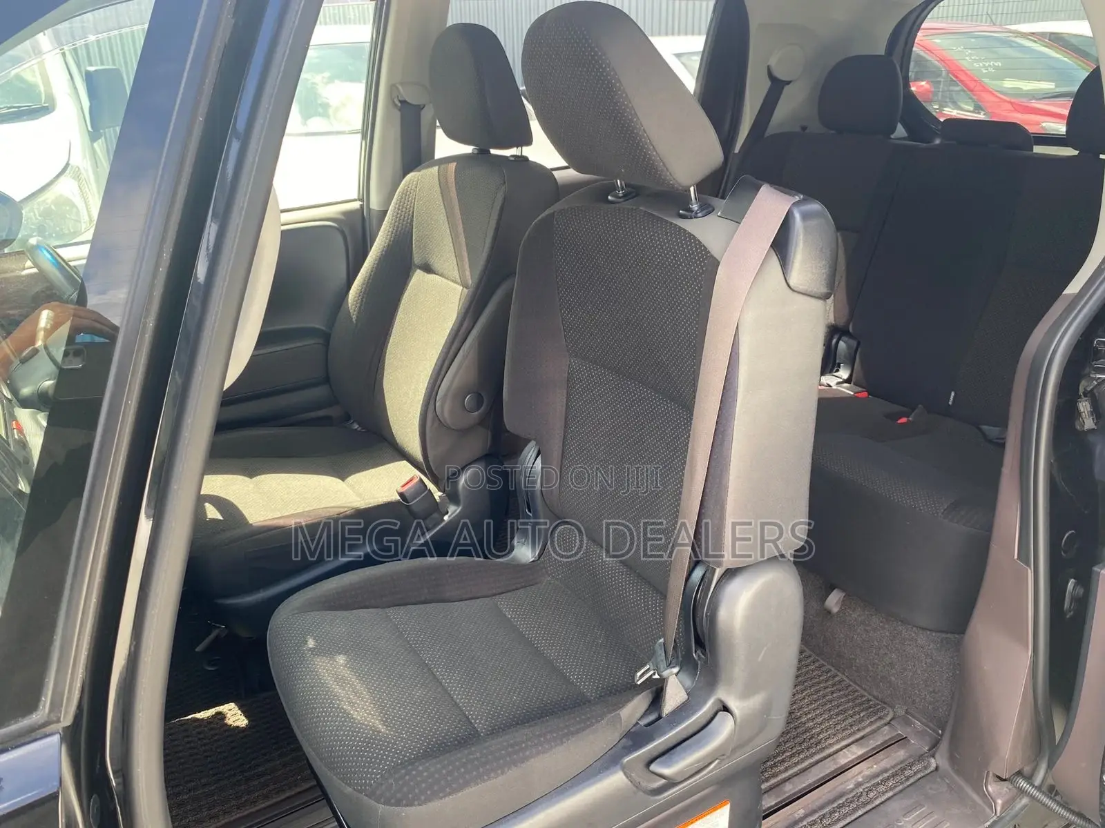Toyota Spade 2018 Black