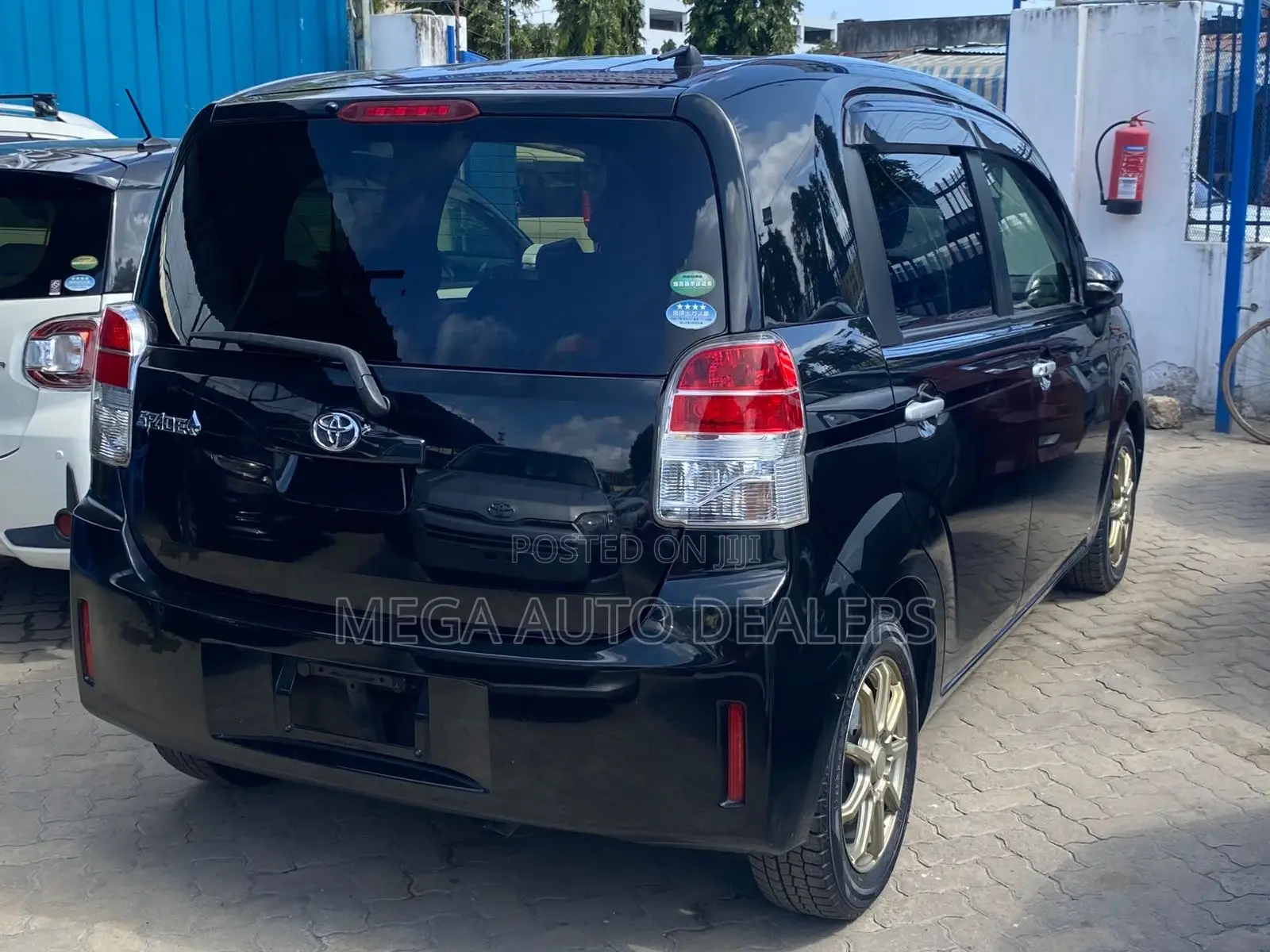 Toyota Spade 2018 Black