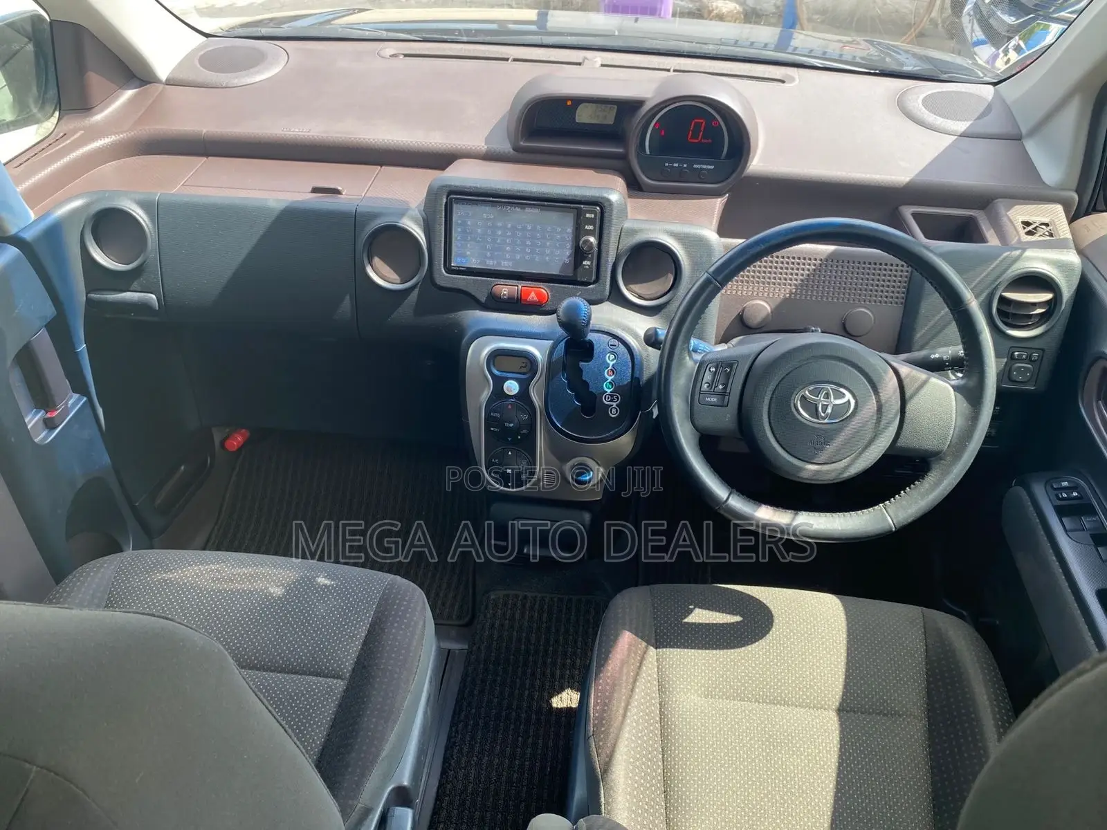 Toyota Spade 2018 Black