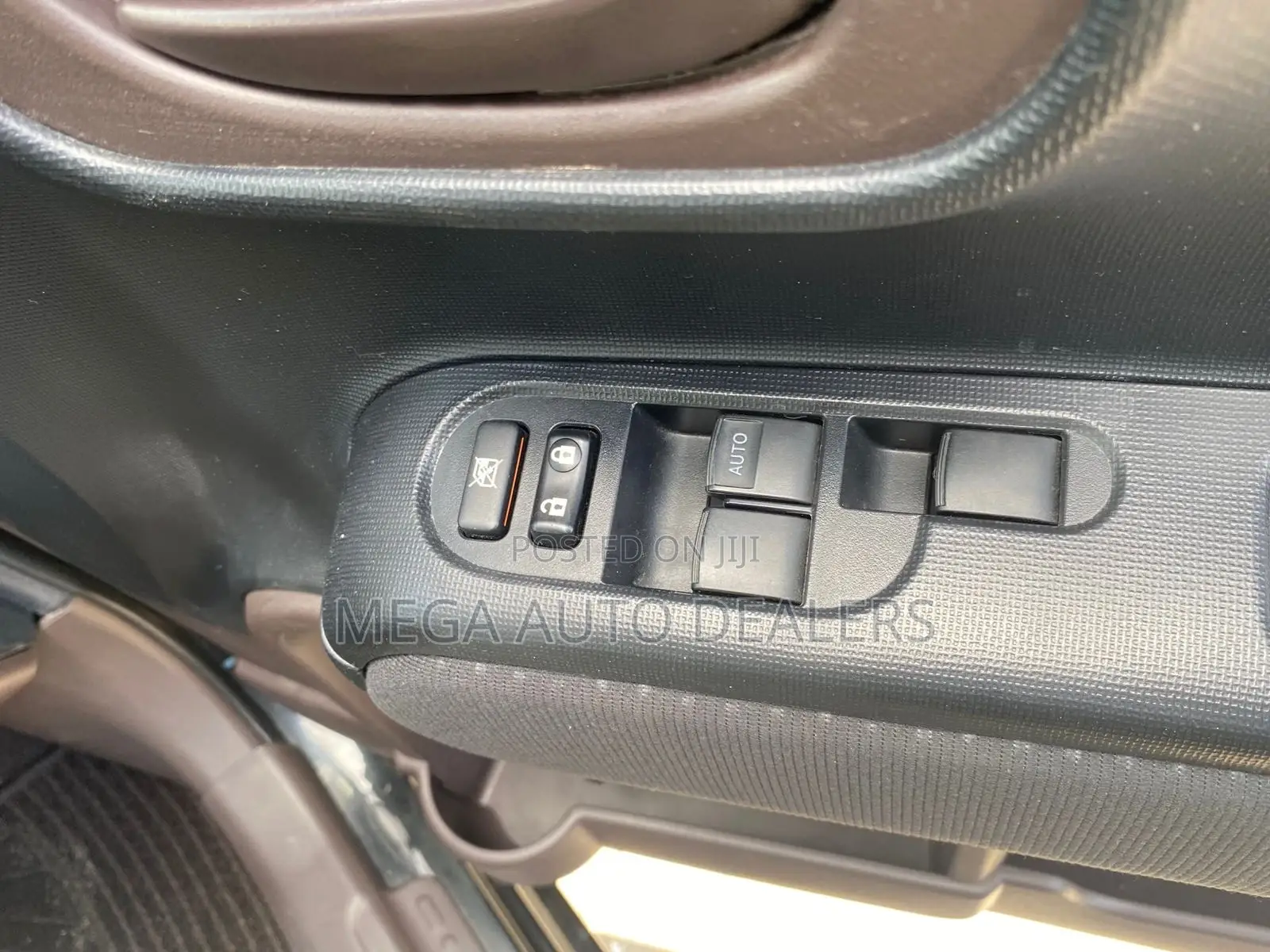 Toyota Spade 2018 Black