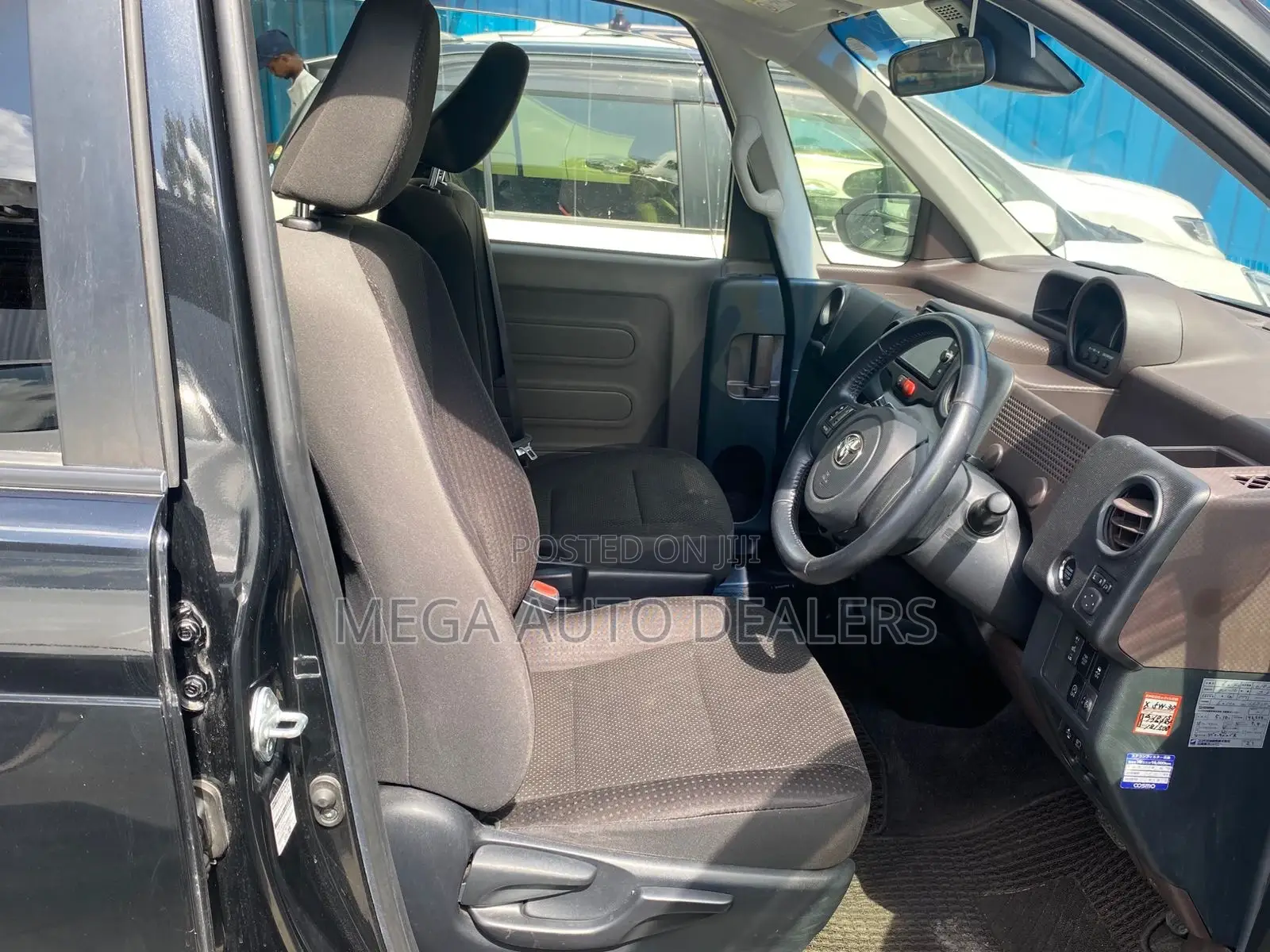 Toyota Spade 2018 Black