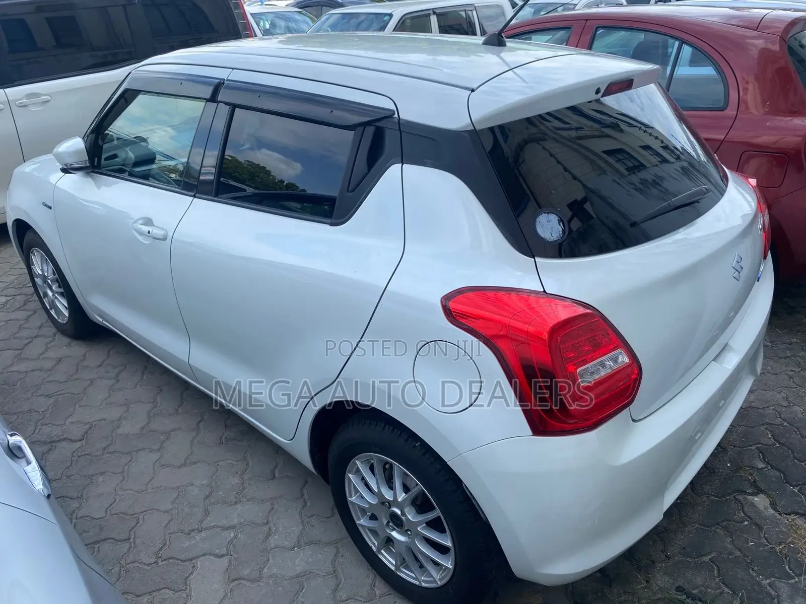 Suzuki Swift 2018 White