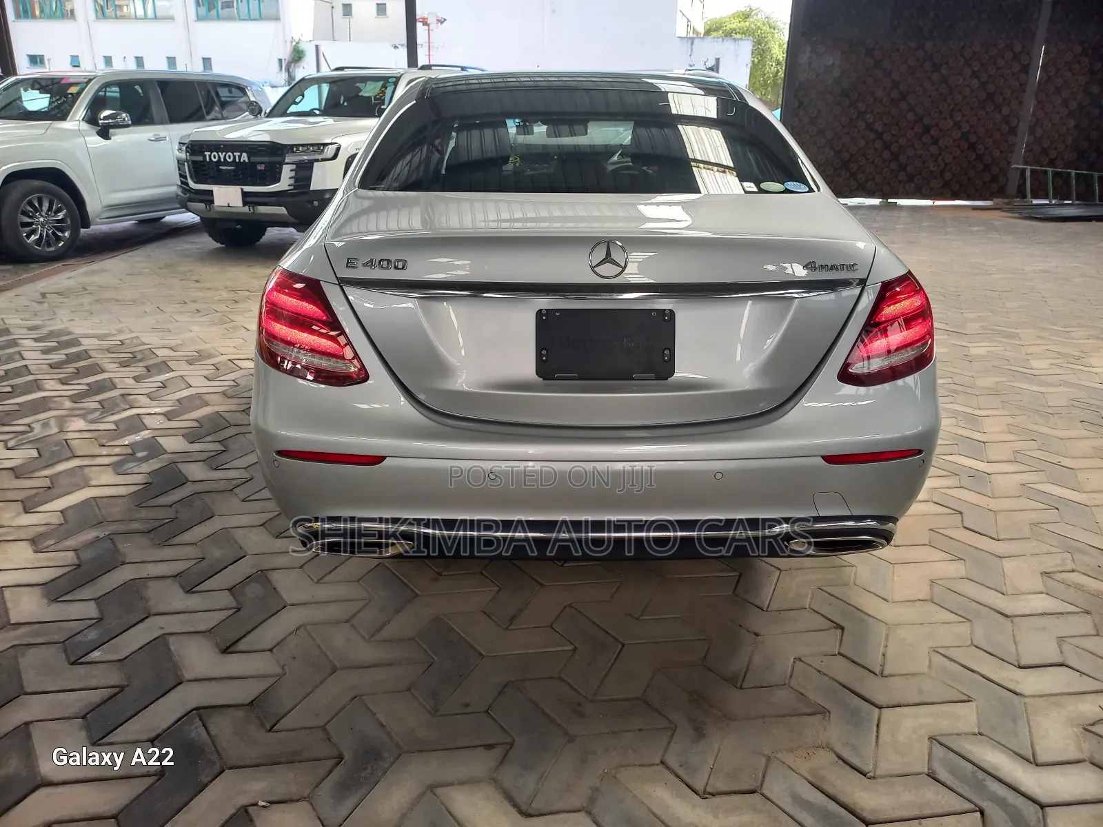 Mercedes-Benz E400 2019 Silver