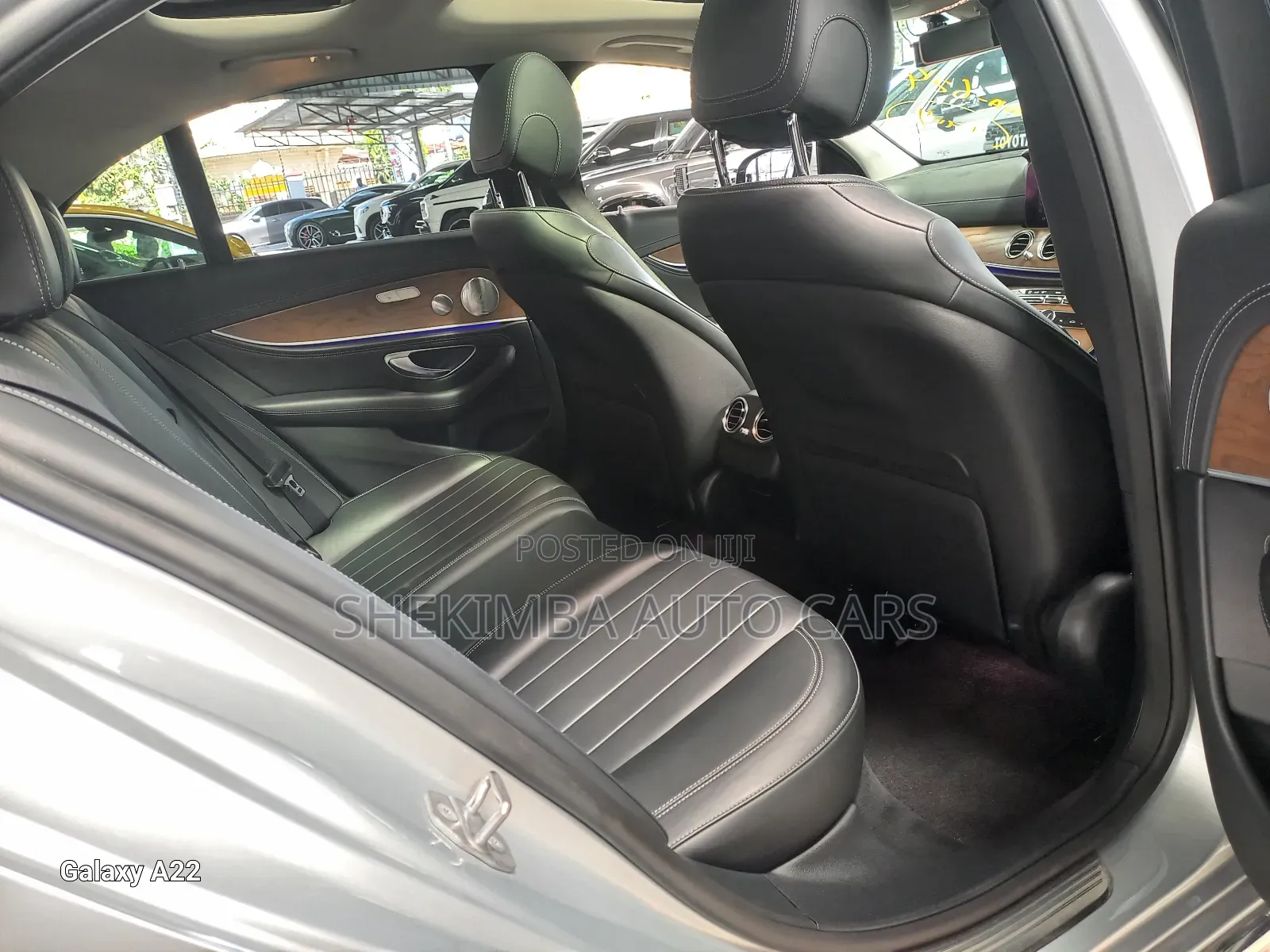 Mercedes-Benz E400 2019 Silver