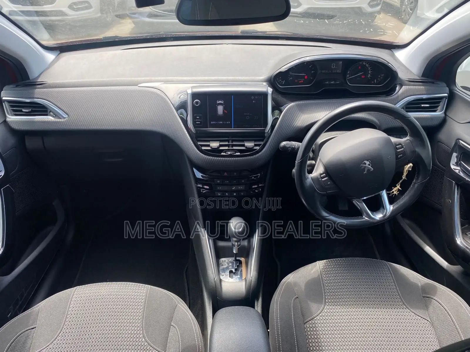 Peugeot 208 2018 Red