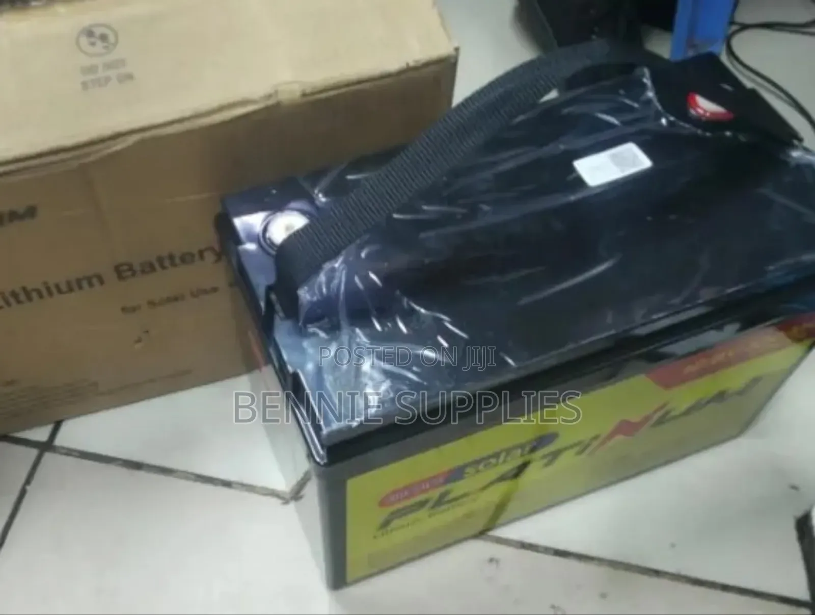 Best Commercial Lithium Battery/100ah Battery