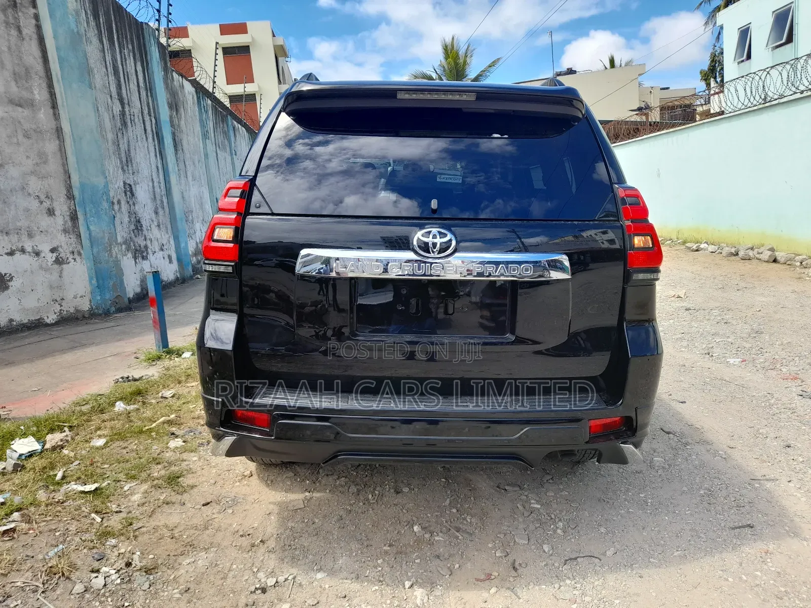 Toyota Land Cruiser Prado 2.7 2018 Black
