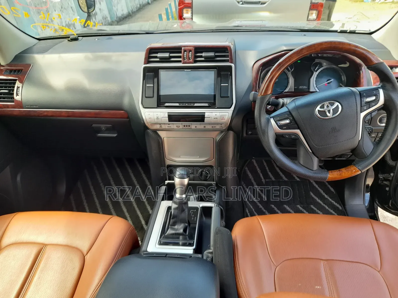 Toyota Land Cruiser Prado 2.7 2018 Black