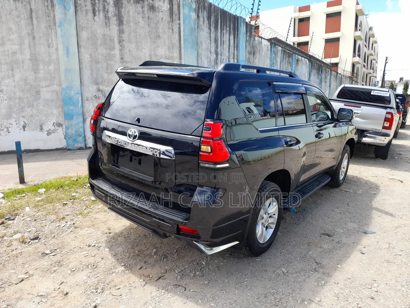 Toyota Land Cruiser Prado 2.7 2018 Black