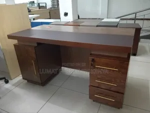 Unique Office Workstation