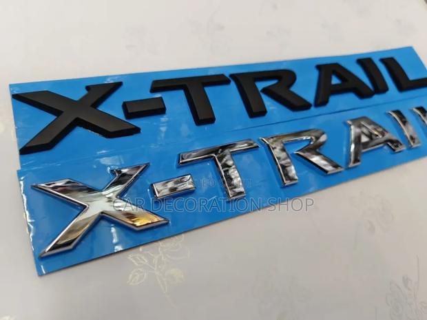 Replacement Boot Xtrail Emblem - main view